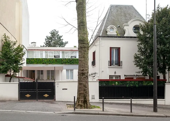 Nets Inn - Buttes Chaumont Paris