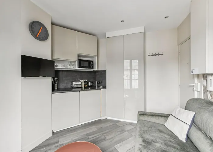 Studio Mac Mahon - Champs Elysees By B'Your Home Paris
